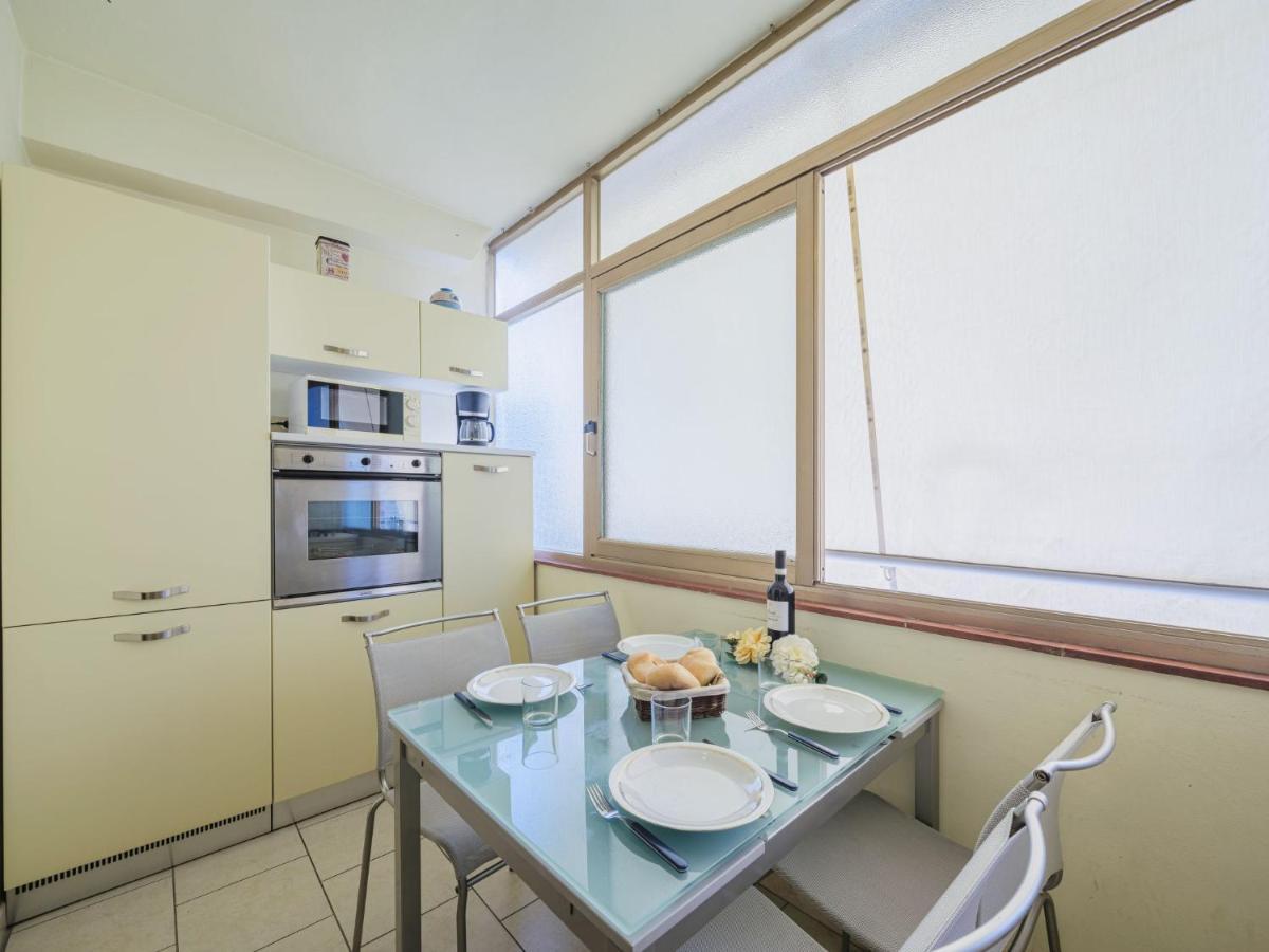 Apartment Dei Fiori By Interhome リド・ディ・カマイオーレ エクステリア 写真